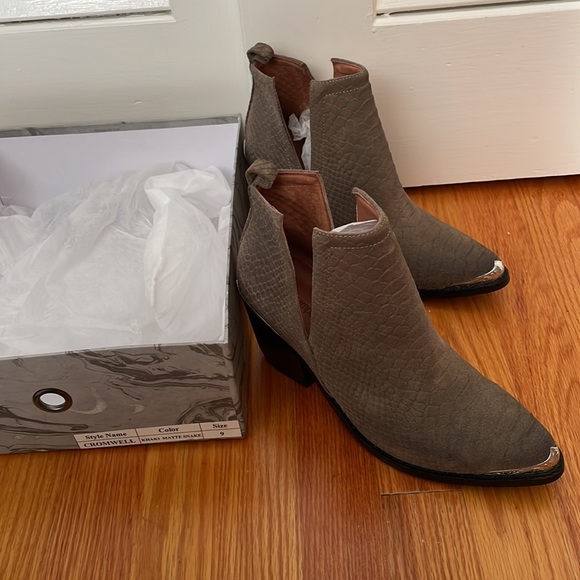 Jeffrey Campbell Cromwell Khaki Matte Snake Boot US 9 - Picture 8 of 15